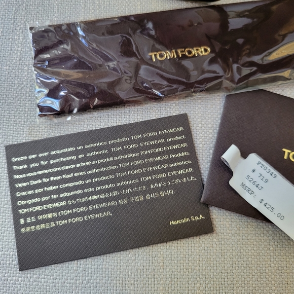 TOM FORD Camilla (unisex) sunglasses in tortoise and gold (2000s) collection - Picture 15 of 17